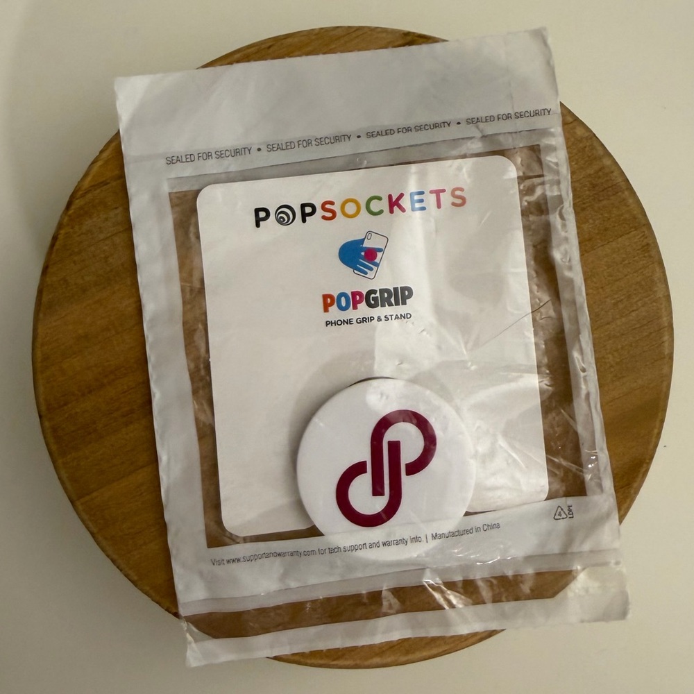 Poshmark PopSocket - Picture 2 of 5